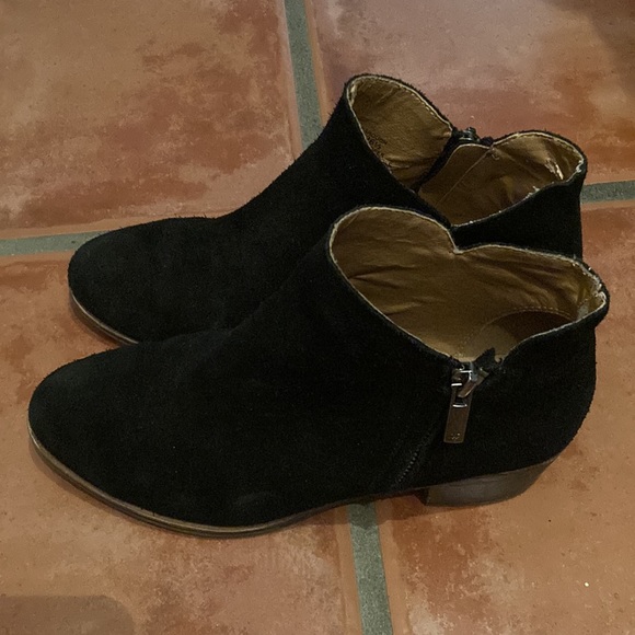 **Lucky Brand Basel Ankle Boot | Women's Fashion Boots** - Picture 5 of 7